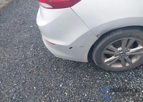 2018 Hyundai Elantra Sel z USA, uszkodzony, nr VIN KMHD84LF8JU610638